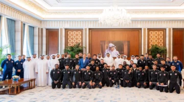 الاستقبال الرسمي لأمير قطر يعزز روح المنتخب القطري بعد التأهل لمونديال 2026